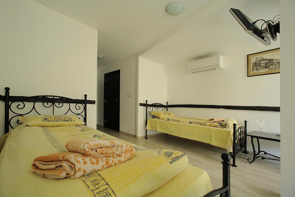 Guesthouse Koliovata Kashta Gabrovo Værelse billede